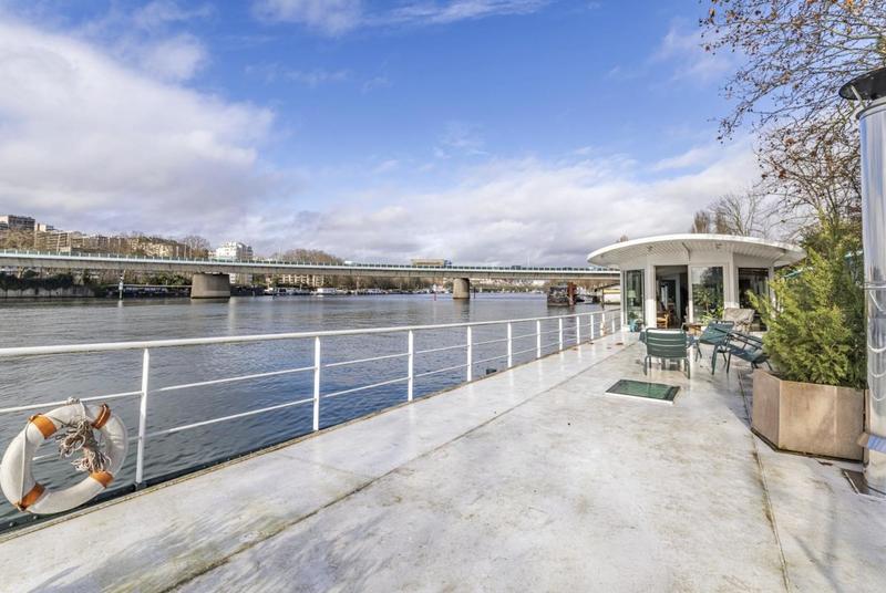 Maison - 180 m² - 6 pièces