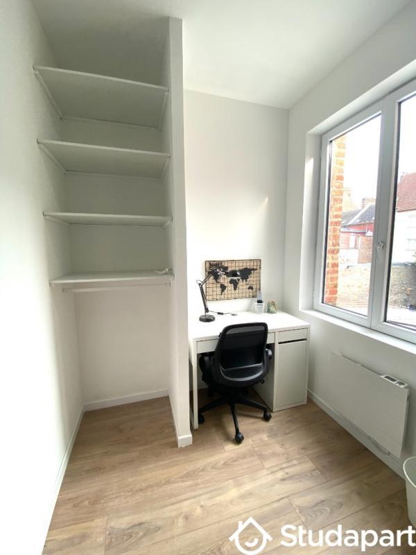 Chambre - 14 m² - 1 pièce