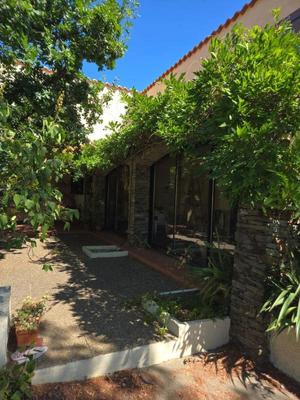 Propriété - 320 m² - 9 pièces