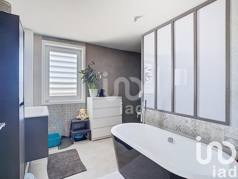 Maison - 170 m² - 7 pièces