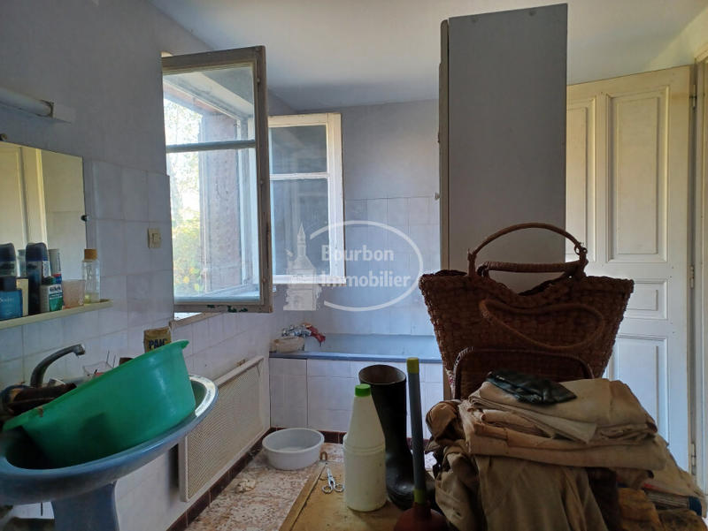 Maison - 85 m² - 5 pièces