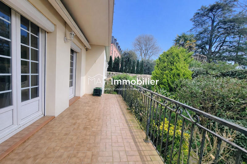 Maison ancienne - 117 m² - 7 pièces