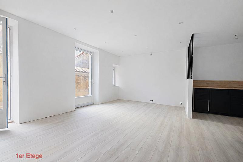 Maison de village - 100 m² - 3 pièces