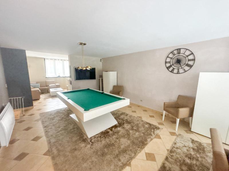 Maison - 162 m² - 4 pièces