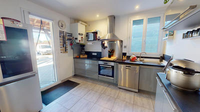 Maison - 115 m² - 5 pièces