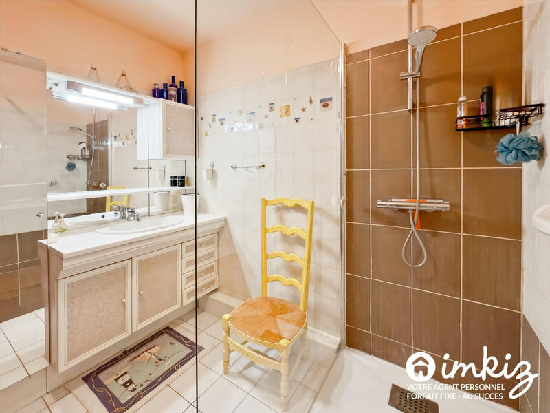 Appartement - 75 m² - 3 pièces