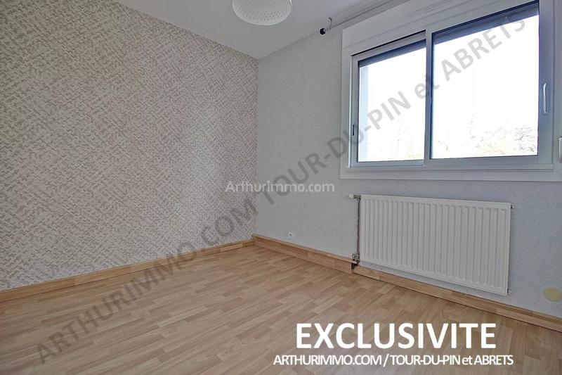 Appartement - 80 m² - 4 pièces