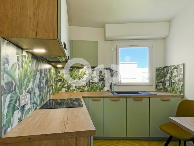 Appartement - 140 m² - 5 pièces