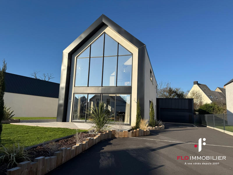 Maison - 167 m² - 7 pièces