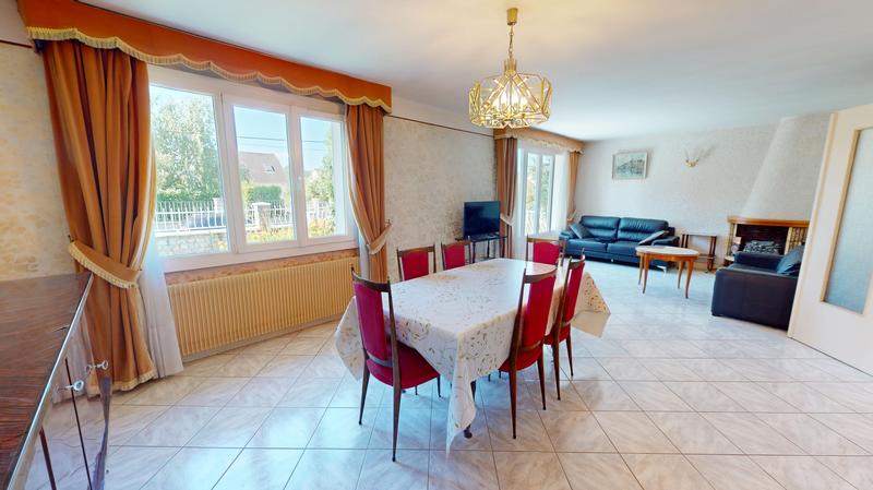 Maison - 130 m² - 5 pièces