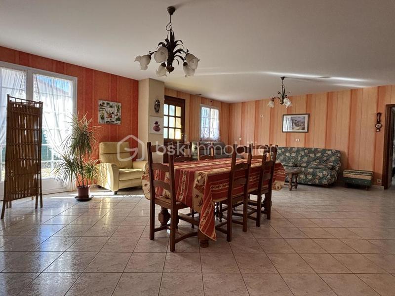 Maison - 105 m² - 3 pièces