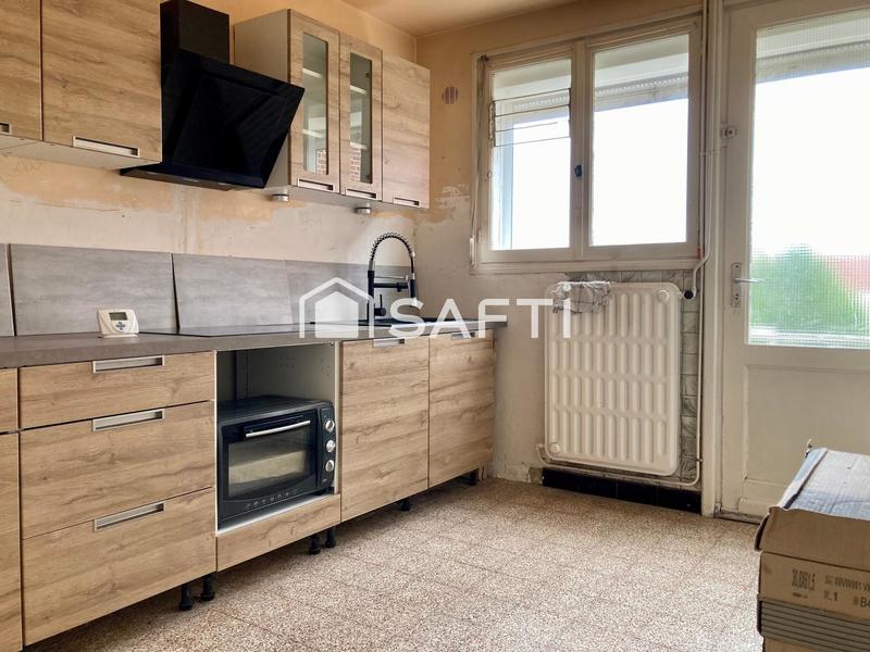 Maison - 83 m² - 5 pièces
