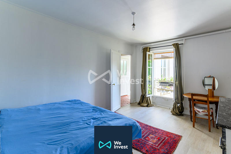 Maison - 272 m² - 9 pièces