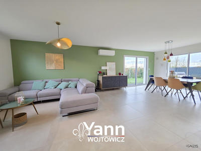 Maison - 126 m² - 5 pièces