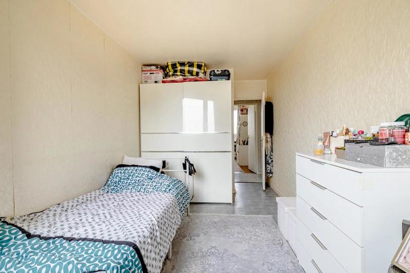 Appartement - 90 m² - 5 pièces