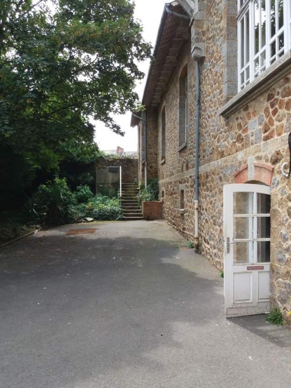 Maison - 500 m² - 20 pièces