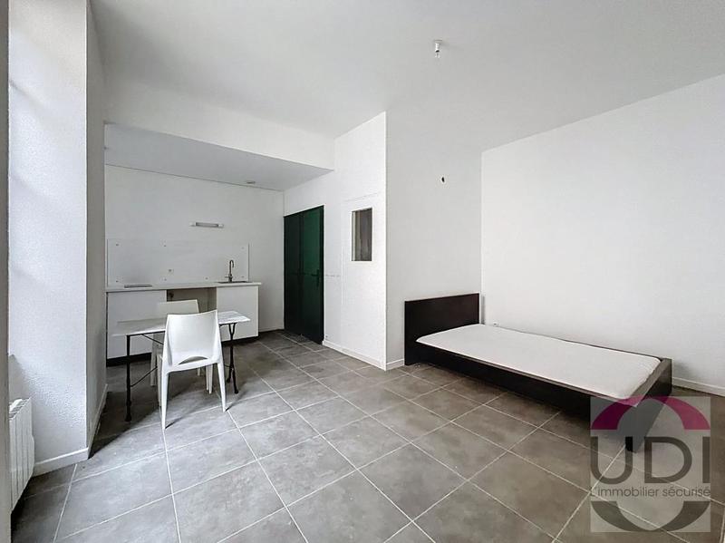 Studio - 29 m² - 2 pièces