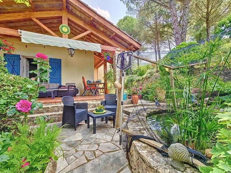 Maison - 182 m² - 5 pièces