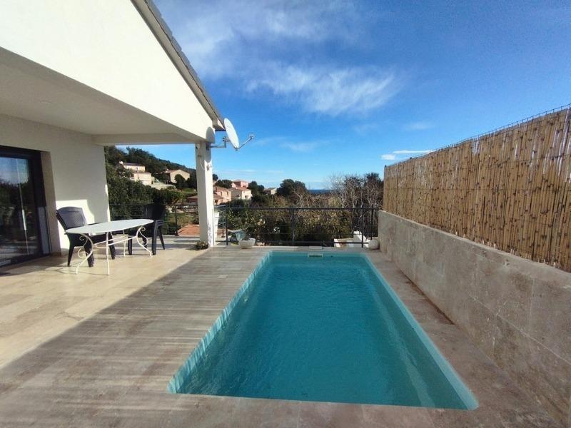 Maison - 118 m² - 5 pièces