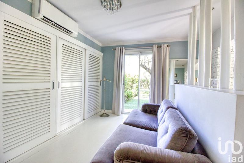 Maison - 264 m² - 8 pièces