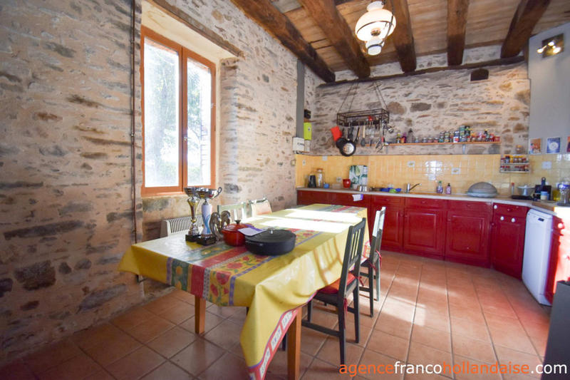 Maison - 150 m² - 3 pièces