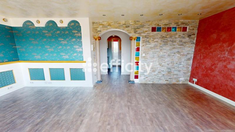 Appartement - 70 m² - 4 pièces