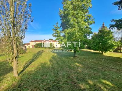 Maison - 265 m² - 8 pièces