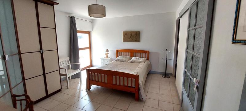 Longère - 345 m² - 8 pièces