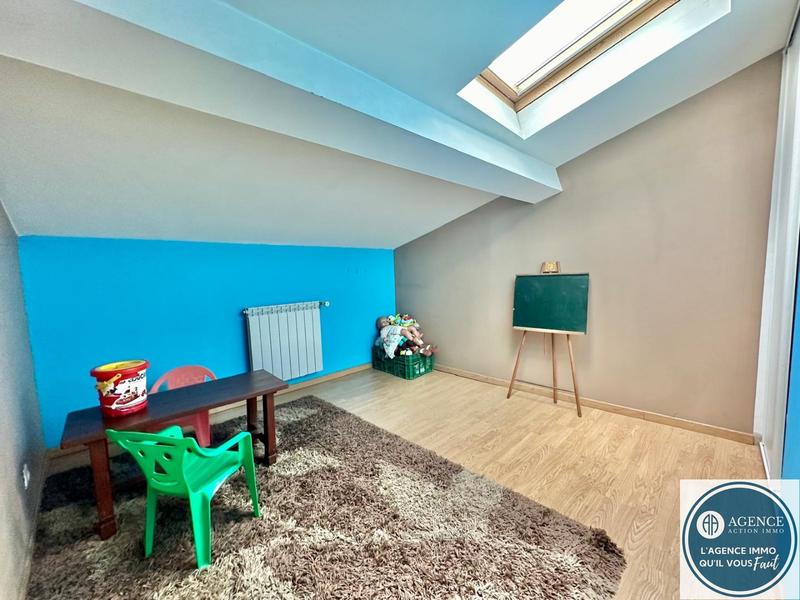 Maison - 122 m² - 6 pièces