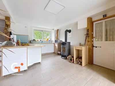 Maison - 130 m² - 7 pièces