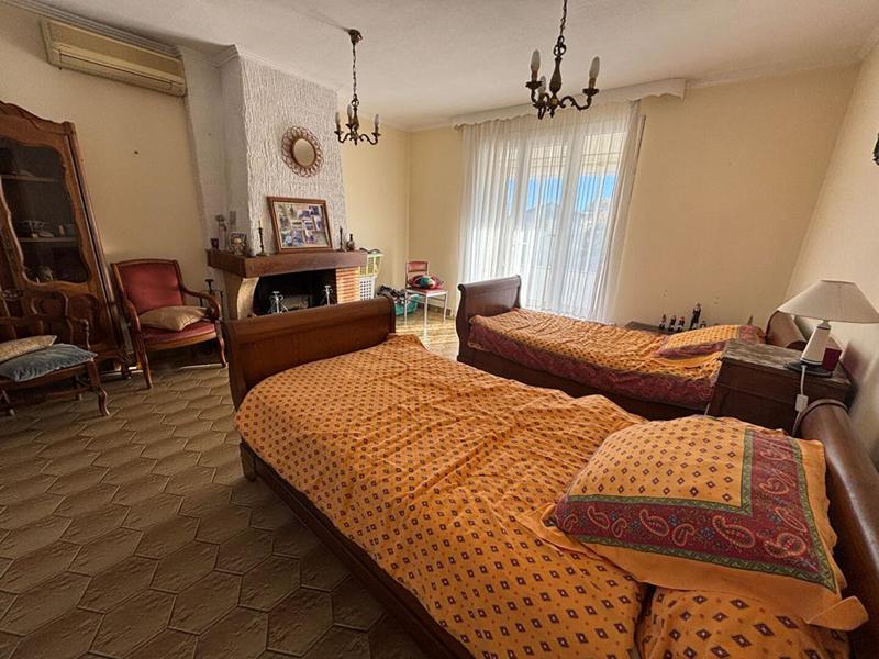 Maison - 142 m² - 6 pièces