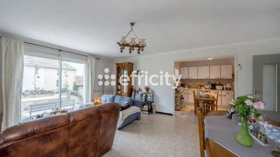 Immeuble - 260 m² - 5 pièces