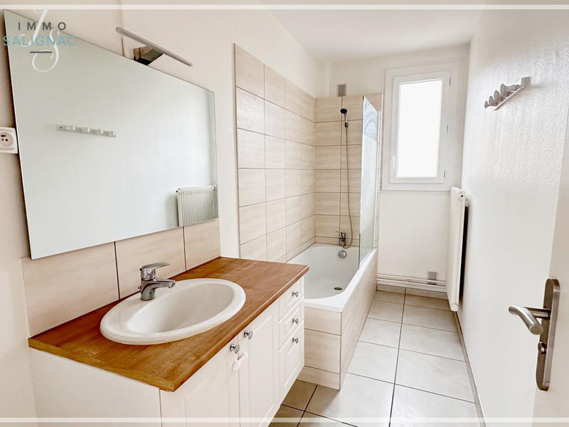 Appartement - 74 m² - 4 pièces