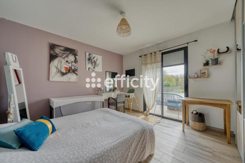 Pavillon - 128 m² - 5 pièces