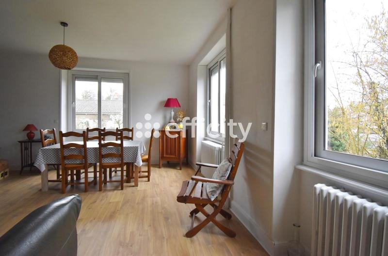 Appartement - 89 m² - 3 pièces