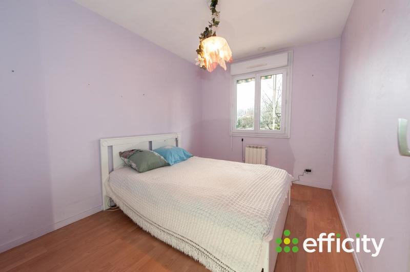 Maison - 174 m² - 8 pièces