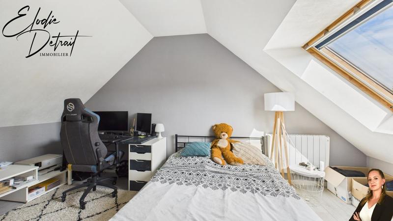 Pavillon - 131 m² - 7 pièces