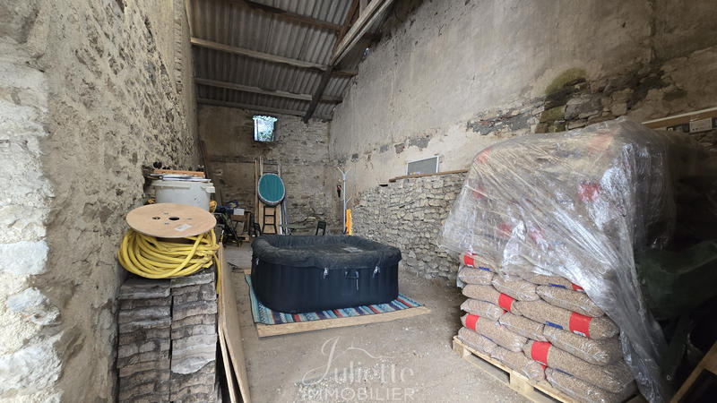 Maison - 135 m² - 1 pièce