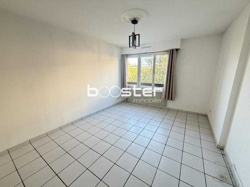 Appartement ancien - 61 m² - 3 pièces