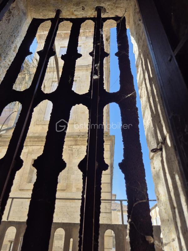 Maison ancienne - 330 m² - 15 pièces