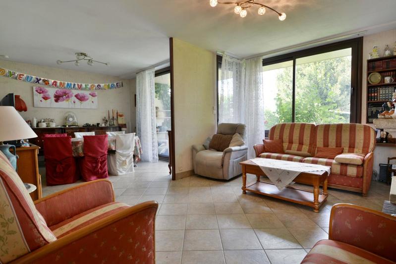 Maison - 96 m² - 5 pièces