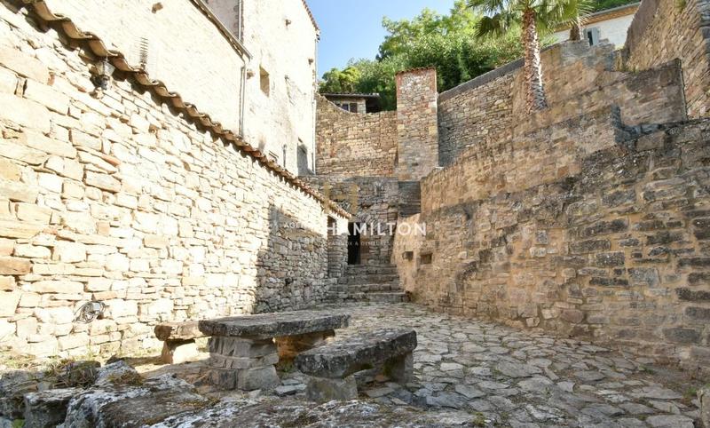 Maison - 167 m² - 5 pièces