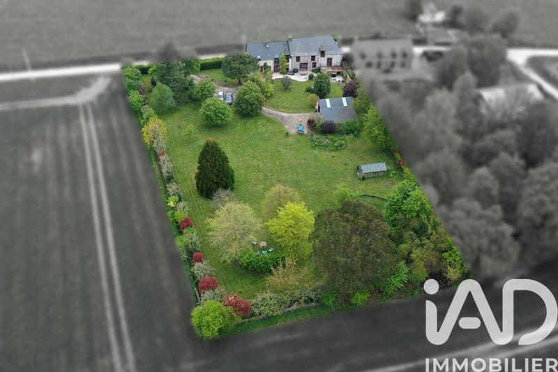 Maison - 237 m² - 8 pièces