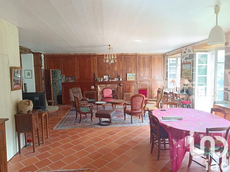Maison - 192 m² - 8 pièces