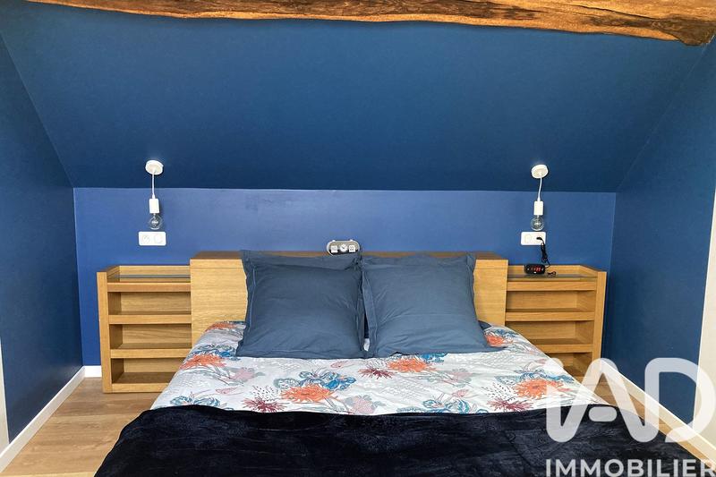 Maison - 213 m² - 10 pièces