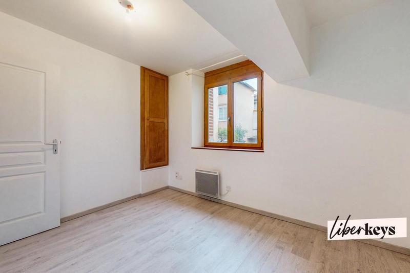 Appartement - 166 m² - 6 pièces