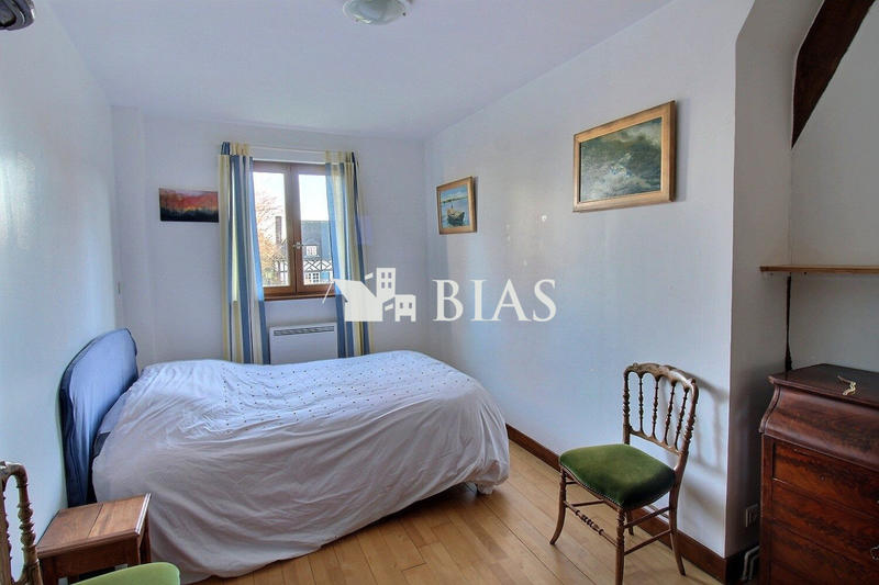 Maison ancienne - 287 m² - 10 pièces