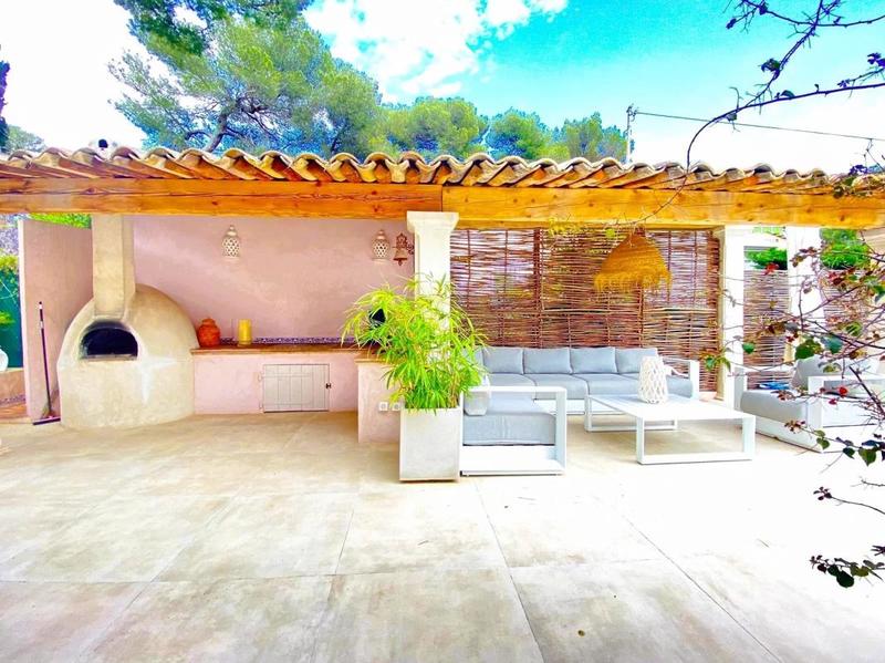 Villa - 140 m² - 5 pièces