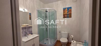 Maison - 188 m² - 11 pièces