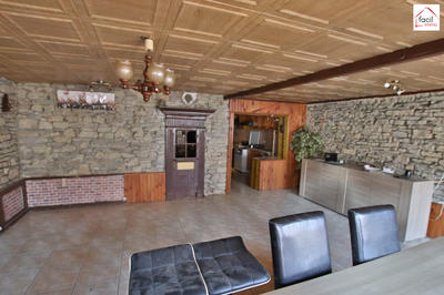 Maison - 135 m² - 3 pièces